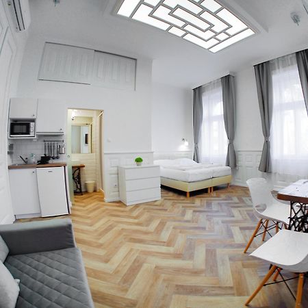 Toni Villa Budapest Exterior photo